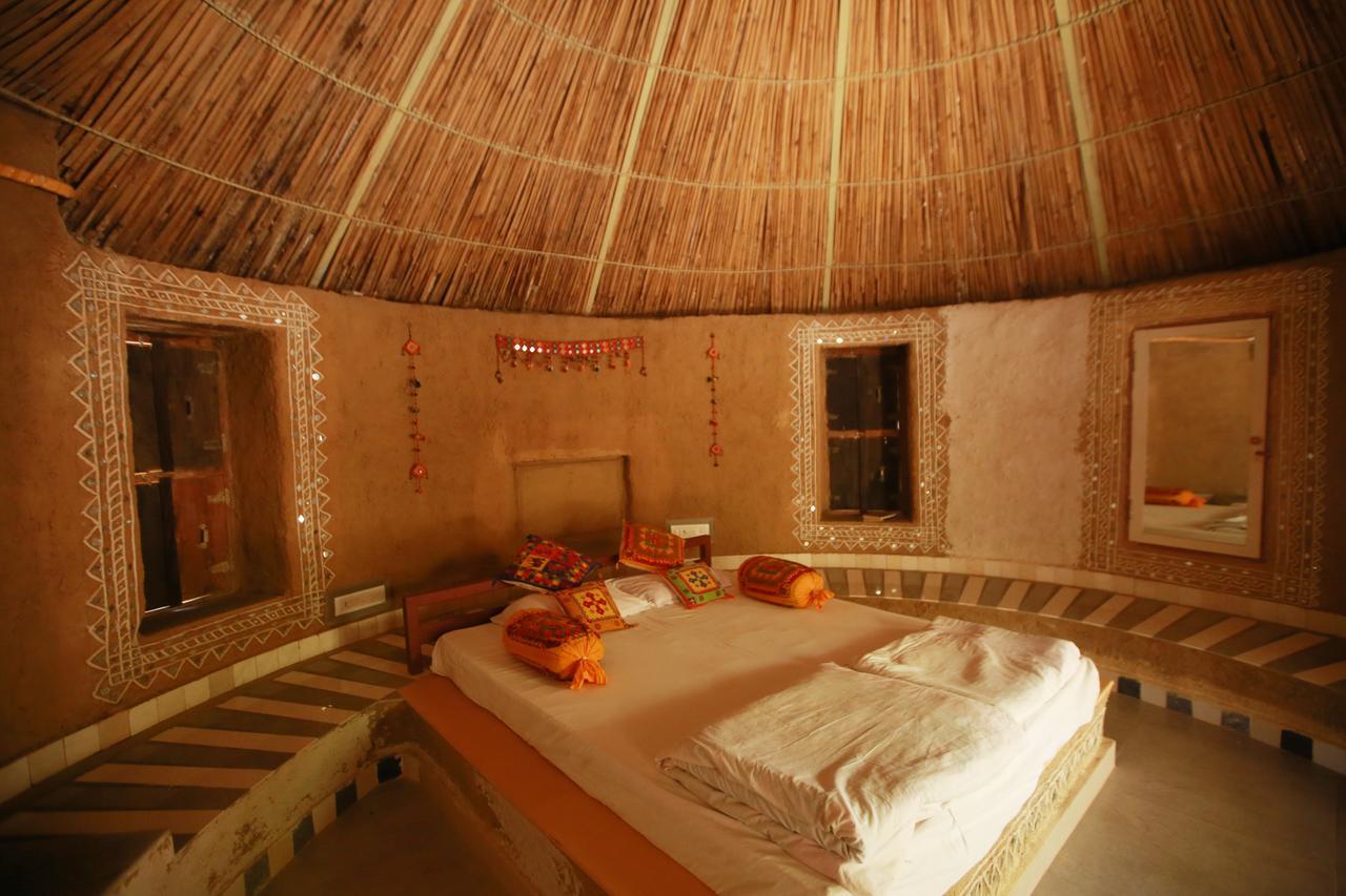 Amrut Bagh Resort Chobari エクステリア 写真